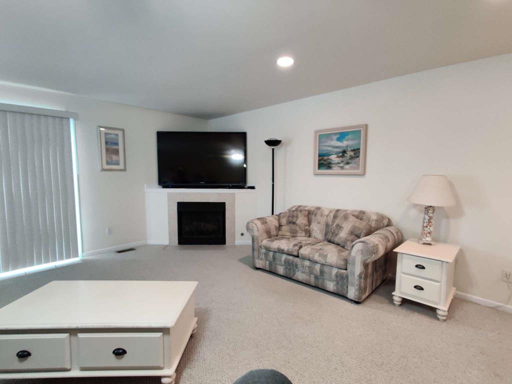 415 EAST 4TH AVENUE UNIT E NORTH WILDWOOD SUMMER VACATION RENTALS at